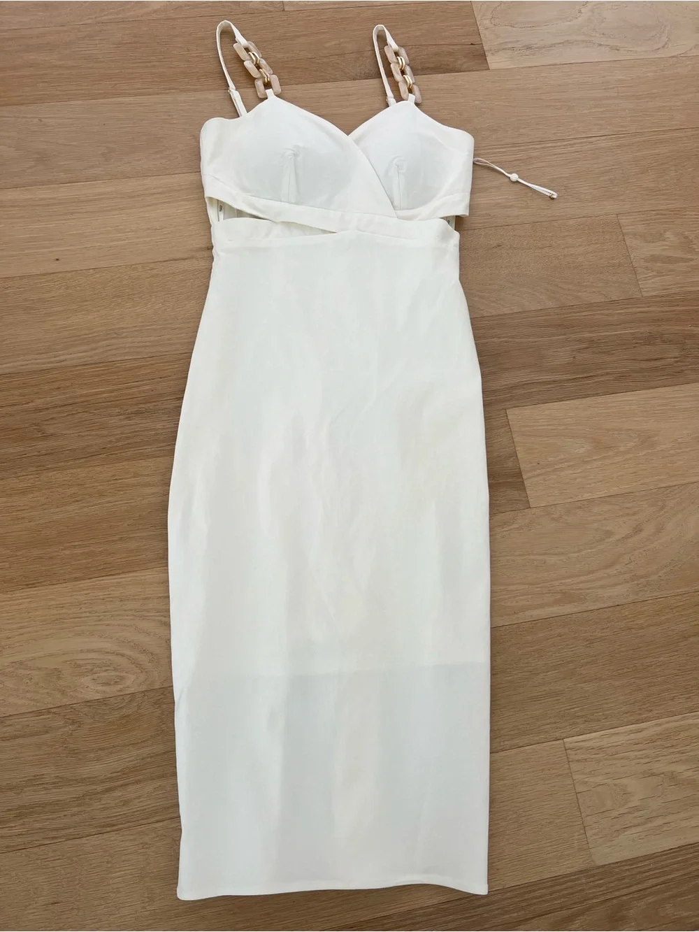 White Fitted Midi Dress with Chain-Strap Detail - cut out style top front - Picture 1 of 5